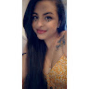 Meet your Posher, Alejandra